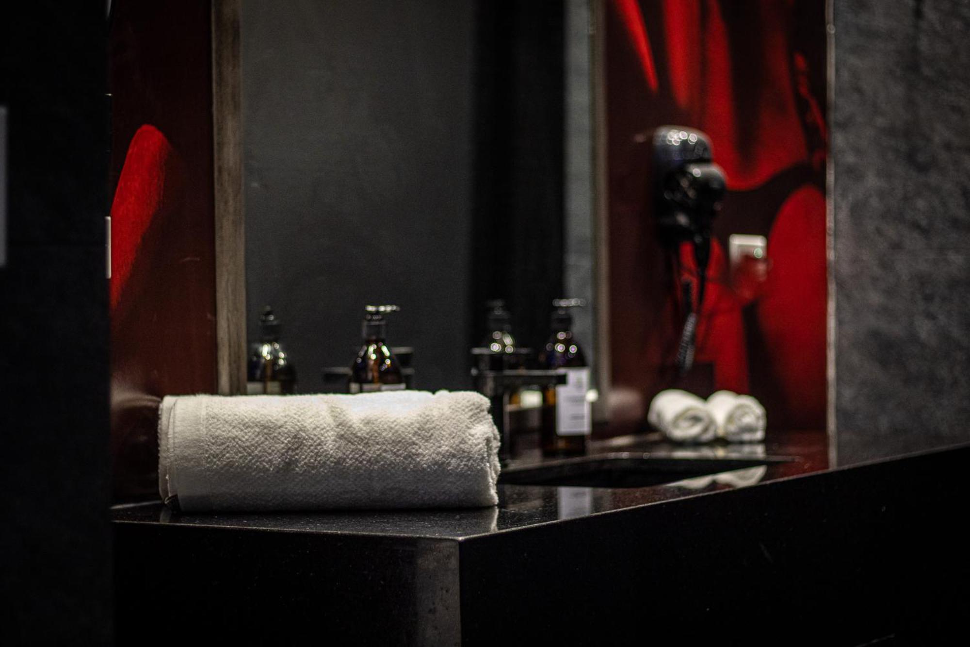 Motel Boutique Qatro Ενσενάντα Εξωτερικό φωτογραφία